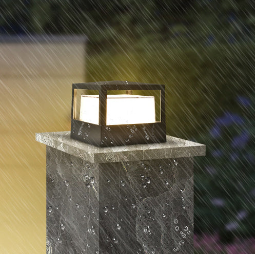 Nowoczesna, kwadratowa, wodoodporna lampa zewnętrzna LED