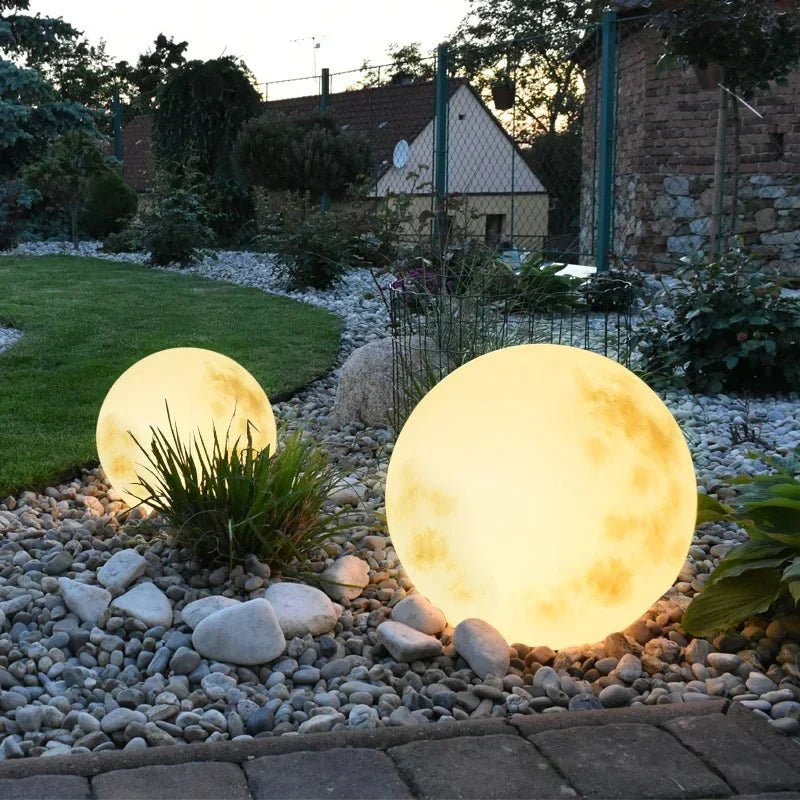 Magiczna lampa ogrodowa LunaGlow