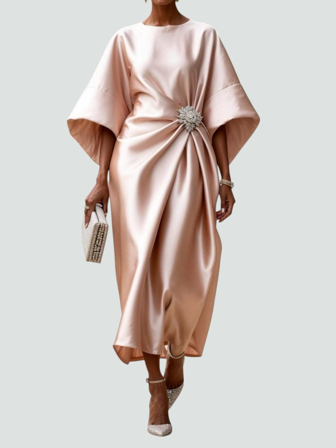Damska sukienka maxi z drapowaną broszką – suknia wieczorowa z rękawami typu peleryna na formalne okazje
