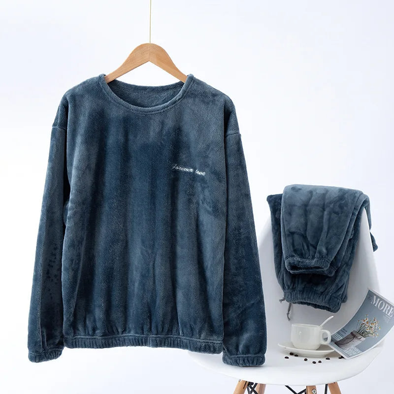 Winter Chill Pyjama | Ciepła i miękka odzież nocna dla mężczyzn