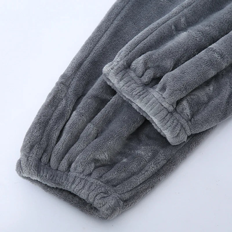 Winter Chill Pyjama | Ciepła i miękka odzież nocna dla mężczyzn