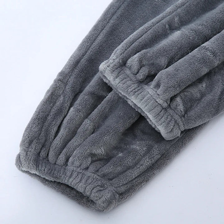 Winter Chill Pyjama | Ciepła i miękka odzież nocna dla mężczyzn