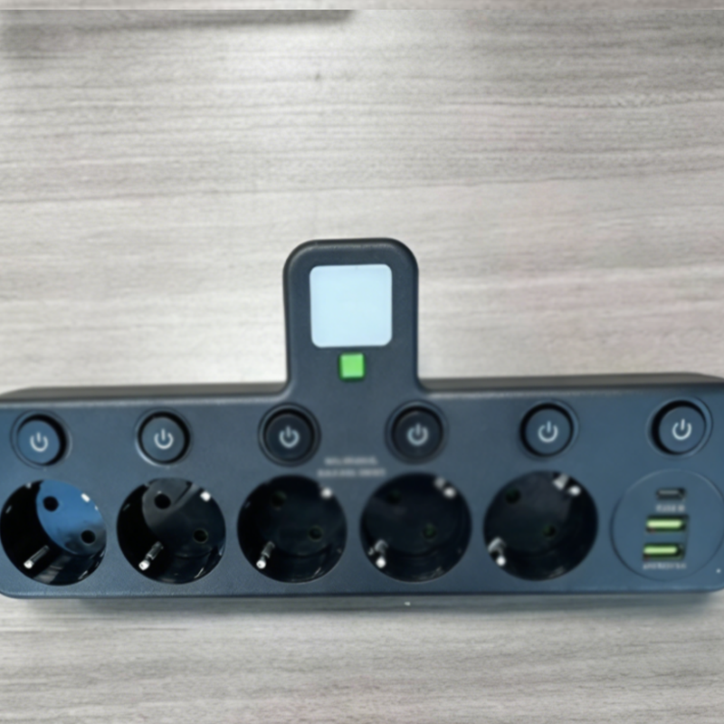 Listwa zasilająca z USB i przełącznikami | Wielogniazdowa z ochroną przeciwprzepięciową 2500 W