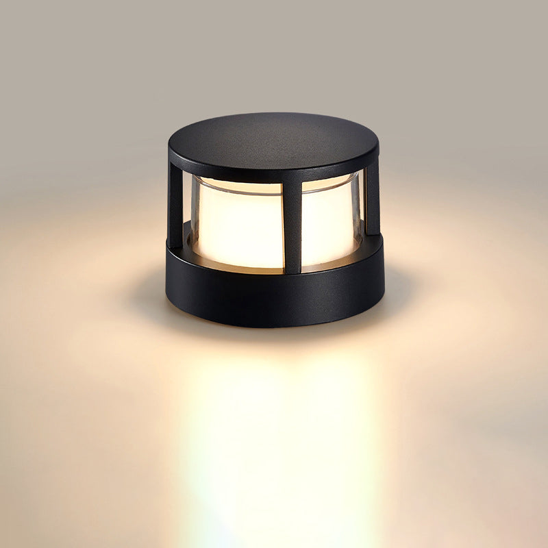 Nowoczesna, kwadratowa, wodoodporna lampa zewnętrzna LED