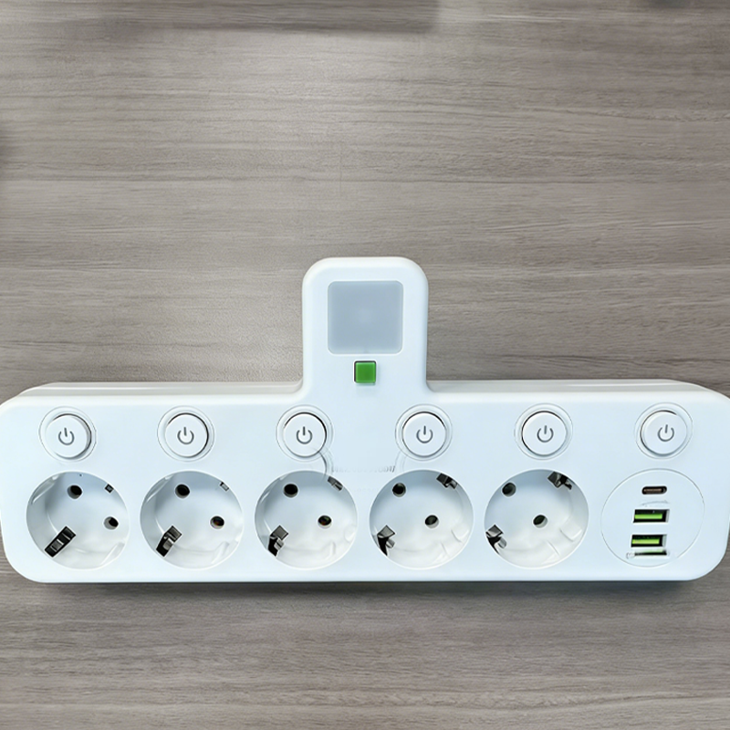 Listwa zasilająca z USB i przełącznikami | Wielogniazdowa z ochroną przeciwprzepięciową 2500 W