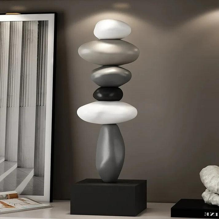 StoneBalance – Nowoczesna, stabilna rzeźba z kamienia