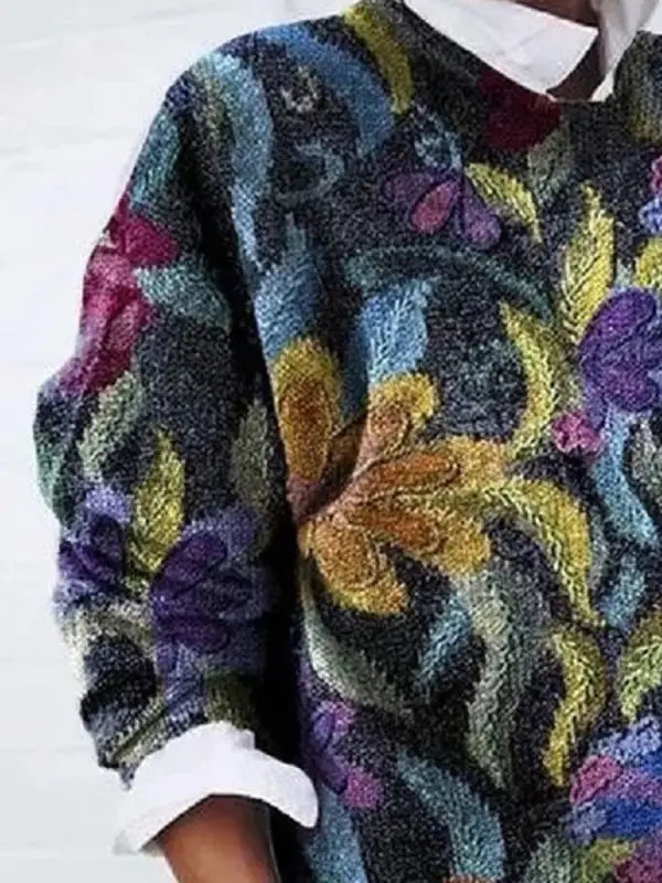 Damski sweter w kwiaty – dzianinowy pulower z fantazyjnym nadrukiem