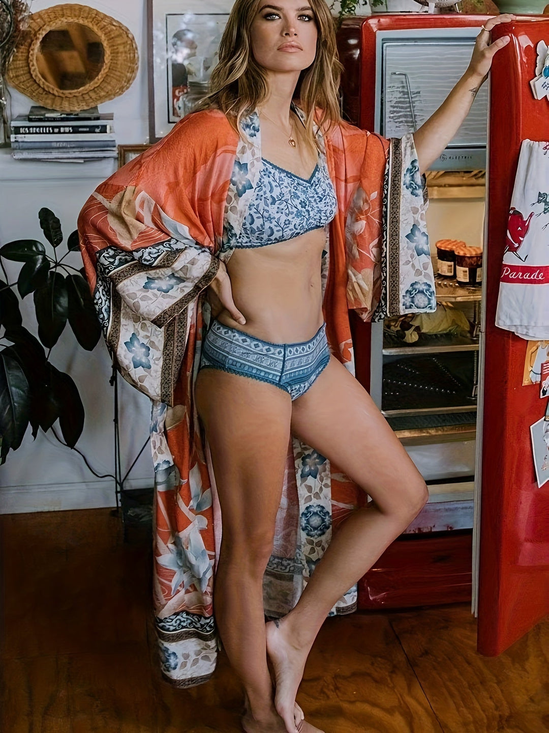 Kimono w czerwone kwiaty - Isabella