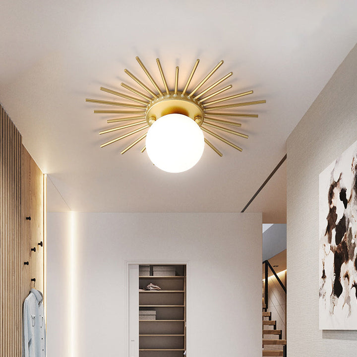 Kulista lampa sufitowa z kloszem z matowego szkła, minimalistyczna, 1-żarówkowa, montaż sufitowy w kolorze złotym