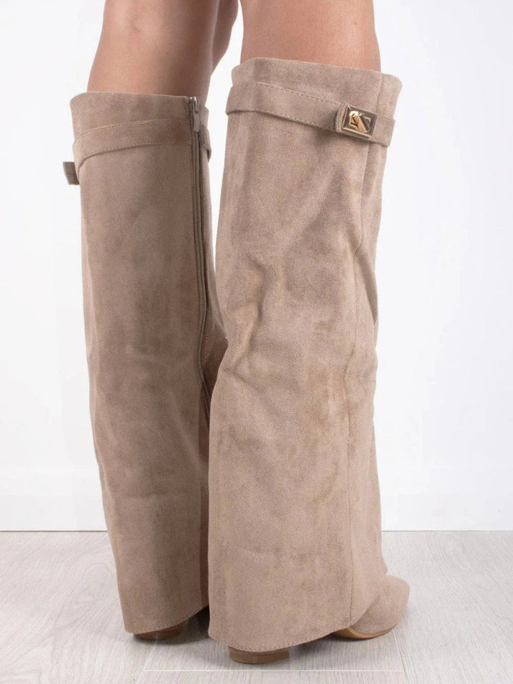 Wysokie Buty Zamszowe z Obcasem