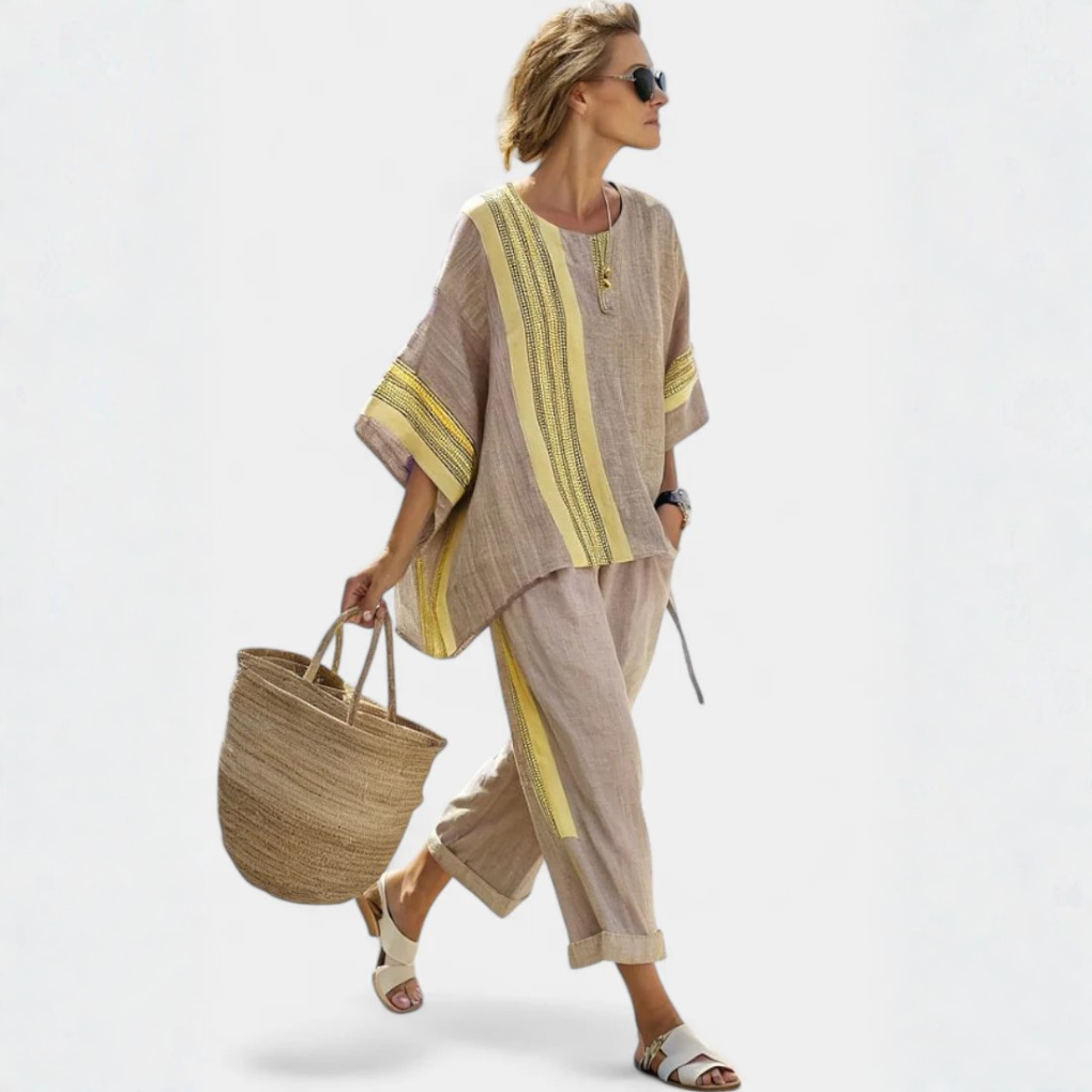 Stylowy Komplet Damski Oversize z Luźną Bluzką i Spodniami