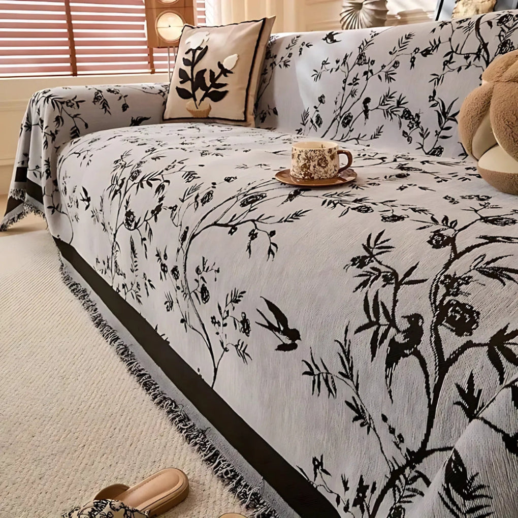 Elegancki koc w kwiatowy wzór z frędzlami