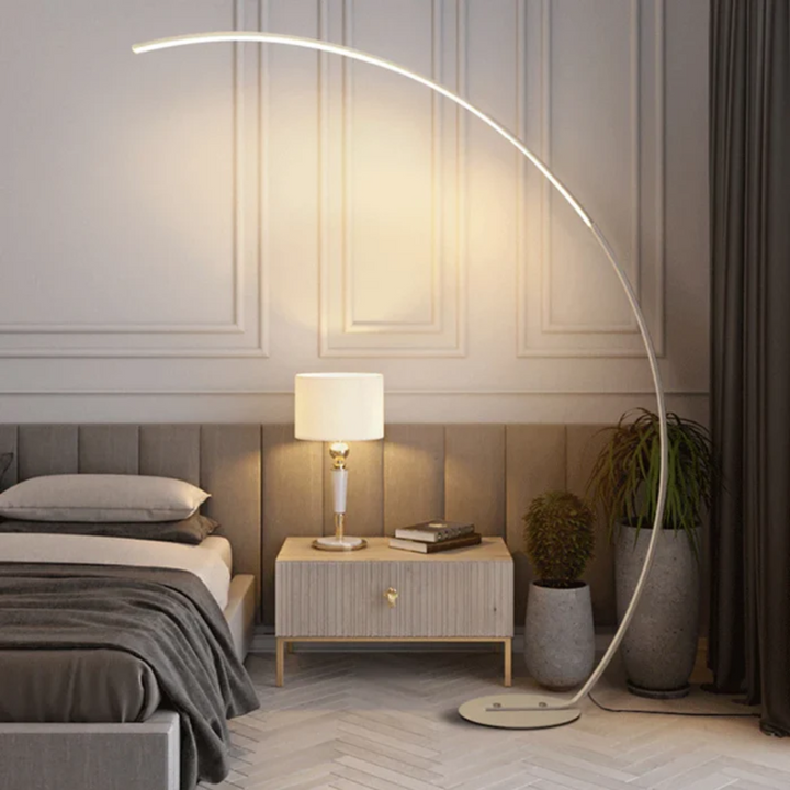 Ovria – minimalistyczna lampa podłogowa LED