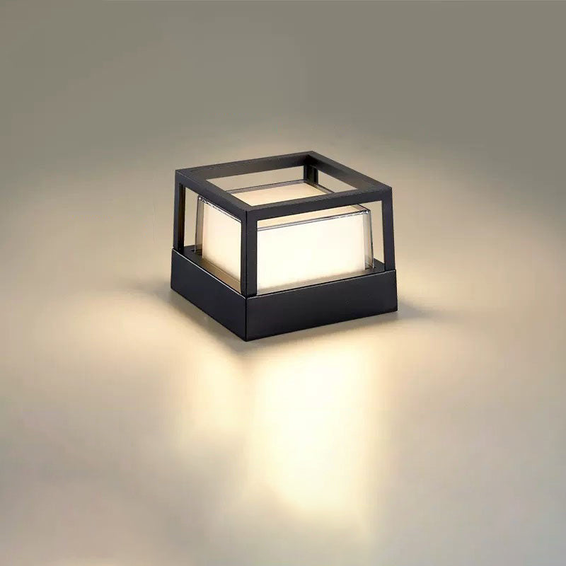 Nowoczesna, kwadratowa, wodoodporna lampa zewnętrzna LED