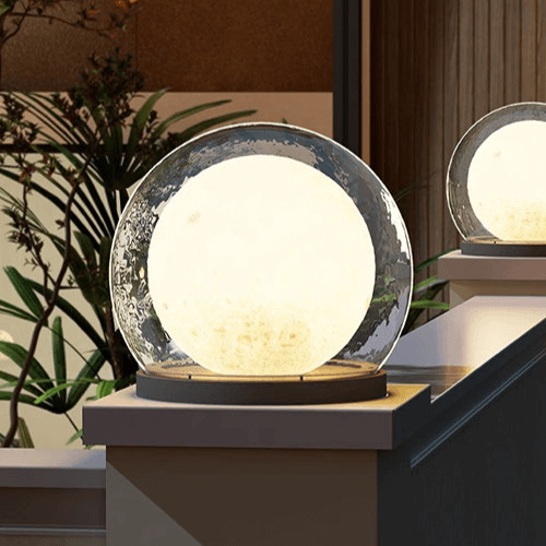 Nowoczesna lampa zewnętrzna - design w kształcie księżyca
