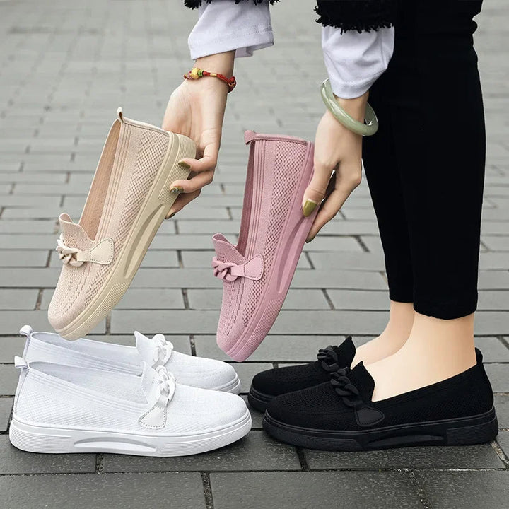 Wygodne damskie sneakersy wsuwane