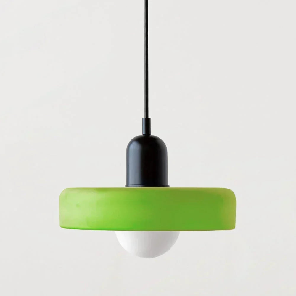 Lampa wisząca Bauhaus z witrażowego szkła