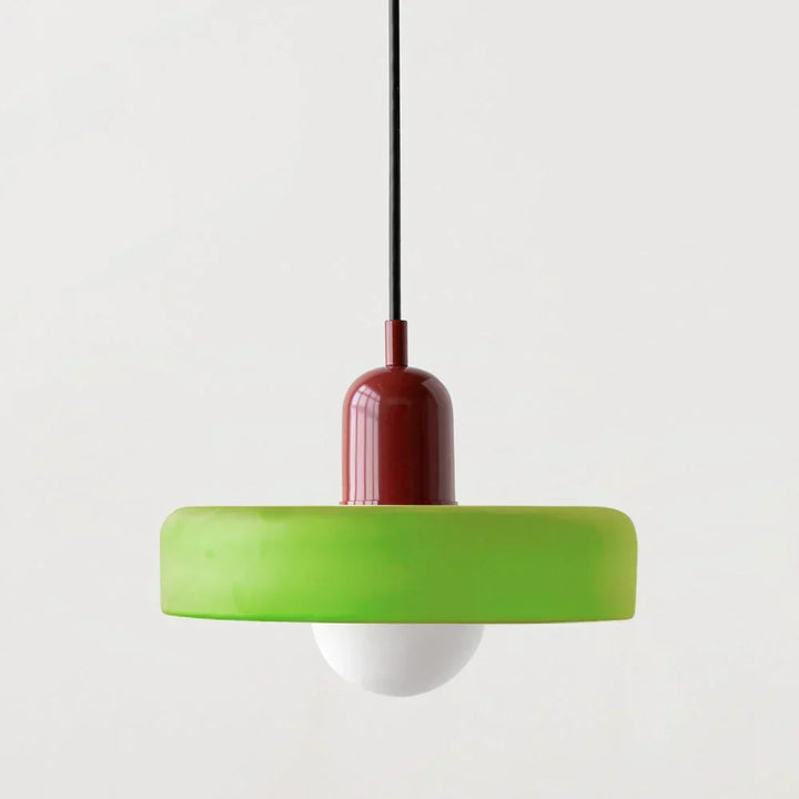 Wisząca lampa Bauhaus z kolorowego szkła