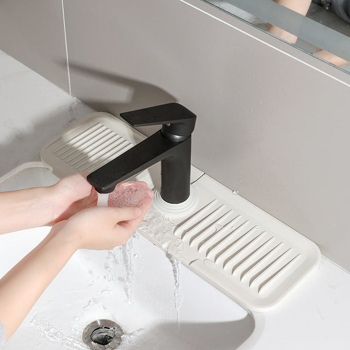 Silikonowa mata ociekowa z samoczynnym odprowadzaniem wody – DripGuard
