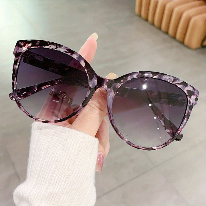 Luksusowe okulary przeciwsłoneczne cat-eye dla kobiet – oversize i stylowe na słoneczne dni
