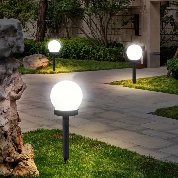 Solarne lampy ogrodowe LED – kuliste oświetlenie do ścieżek i ogrodów