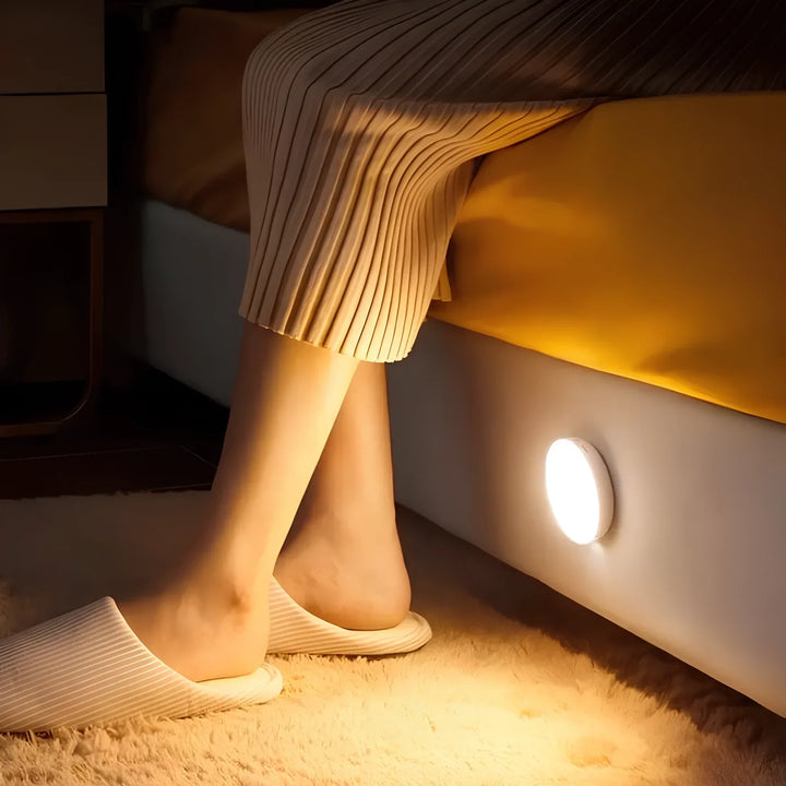Bezprzewodowa lampa z czujnikiem ruchu - LumaLight