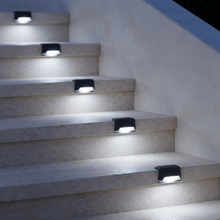 Solarne lampki schodowe, zestaw 8 szt. – samoładujące, automatyczne włączanie/wyłączanie