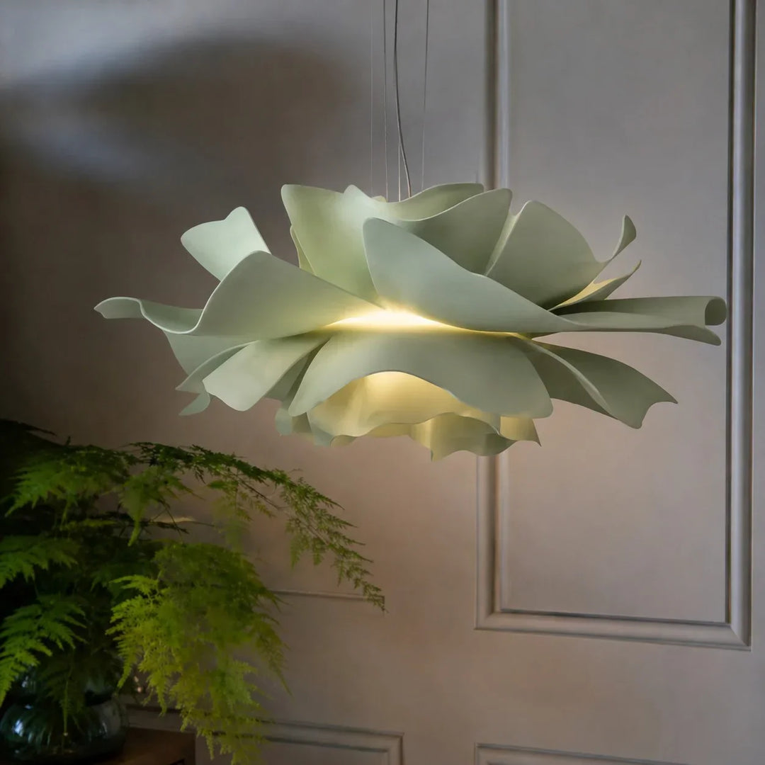 Gupton – nordycka lampa wisząca w kształcie kwiatu lotosu