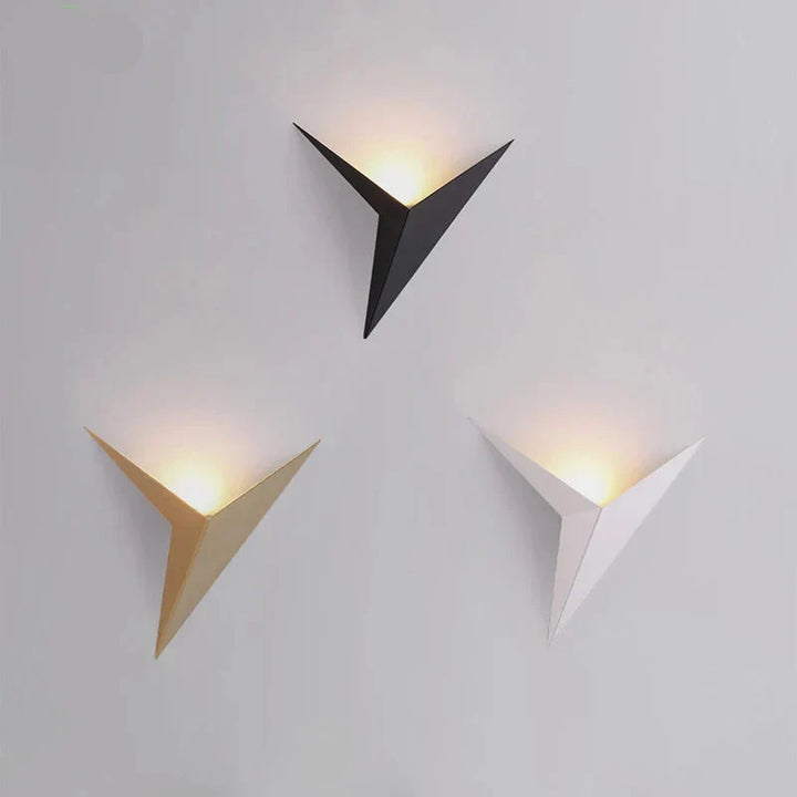 NoctiLux Geometryczny Kinkiet LED | Nowoczesne Oświetlenie do Sypialni w Nowoczesnych Domach