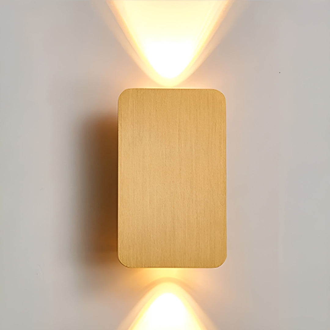 Lampa ścienna LED ze światłem skierowanym w górę i w dół – nowoczesna i klimatyczna