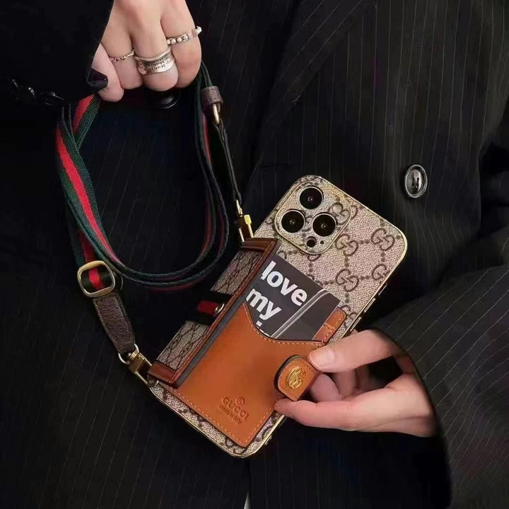 Luksusowe etui na iPhone'a z torbą na ramię
