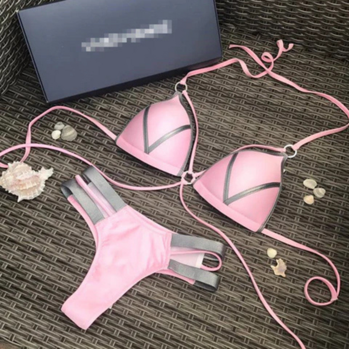 Sofia – Kobiecy Wygodny Zestaw Bikini | Triangle