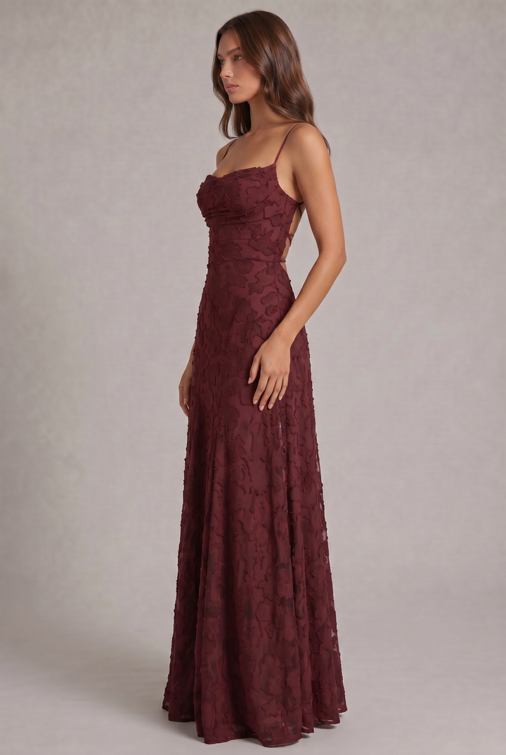 Sukienka maxi Olivia - elegancka suknia wieczorowa w kwiatowy wzór