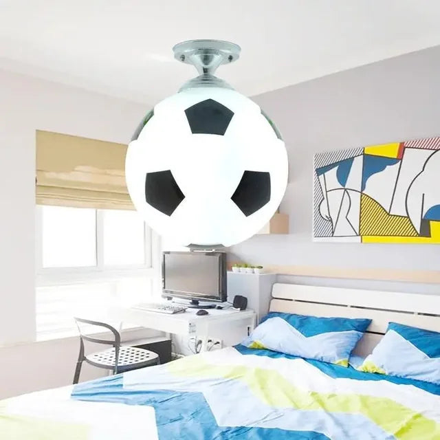 Lampa sufitowa w motywie piłkarskim – GoalBright