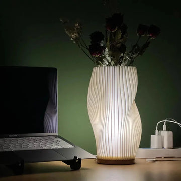 Luksusowa Lampka Stółowa LED z Wirującym Wzorem