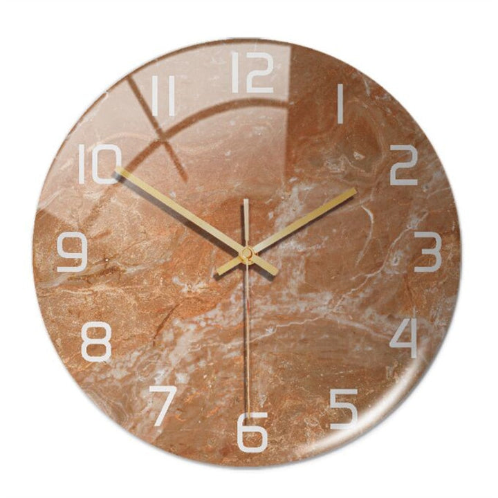 Elegancki zegar ścienny z efektem marmuru – MarbleTime