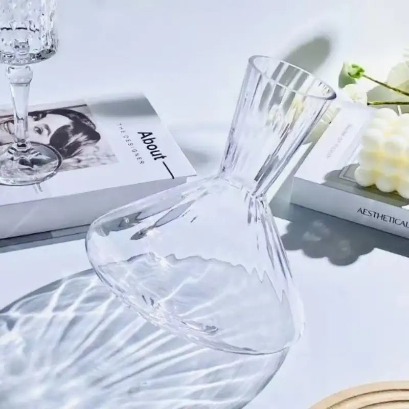 Karafka kryształowa LuxeSwirl | obrotowa szklana karafka 360° do wina, whisky i szampana