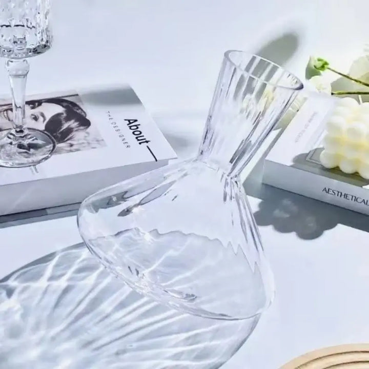 Karafka kryształowa LuxeSwirl | obrotowa szklana karafka 360° do wina, whisky i szampana