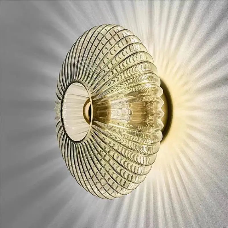 Lampa ścienna ze szkła nordycka OpaliVé – kreatywne oświetlenie sufitów i ścian w nowoczesnych wnętrzach