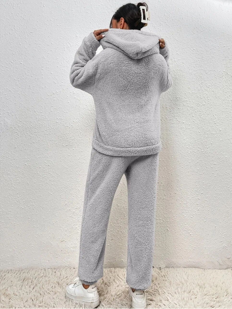 Ultra-Wygodny Kombinezon Hooded Teddy Przytulna Elegancja na Relaksujące Momenty