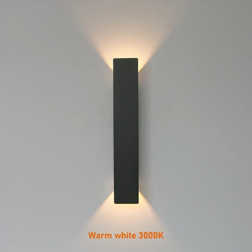 Nowoczesna Lampa Zewnętrzna – Kinkiet LED Góra/Dół, Wodoodporny, Pionowy Design
