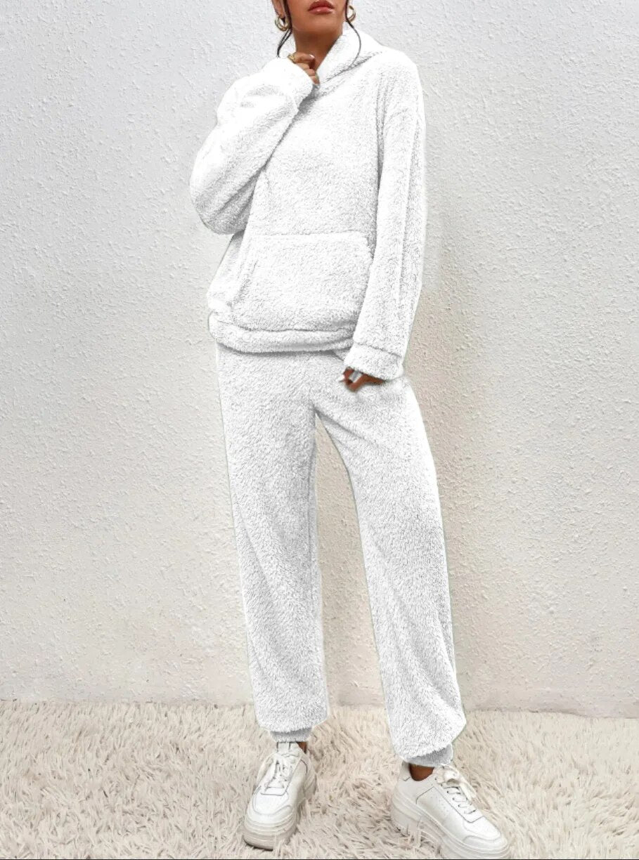 Ultra-Wygodny Kombinezon Hooded Teddy Przytulna Elegancja na Relaksujące Momenty