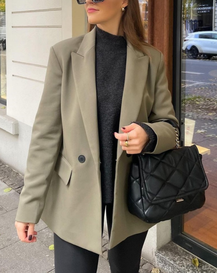 Elegancki Podwójnie Zapięty Blazer Damski