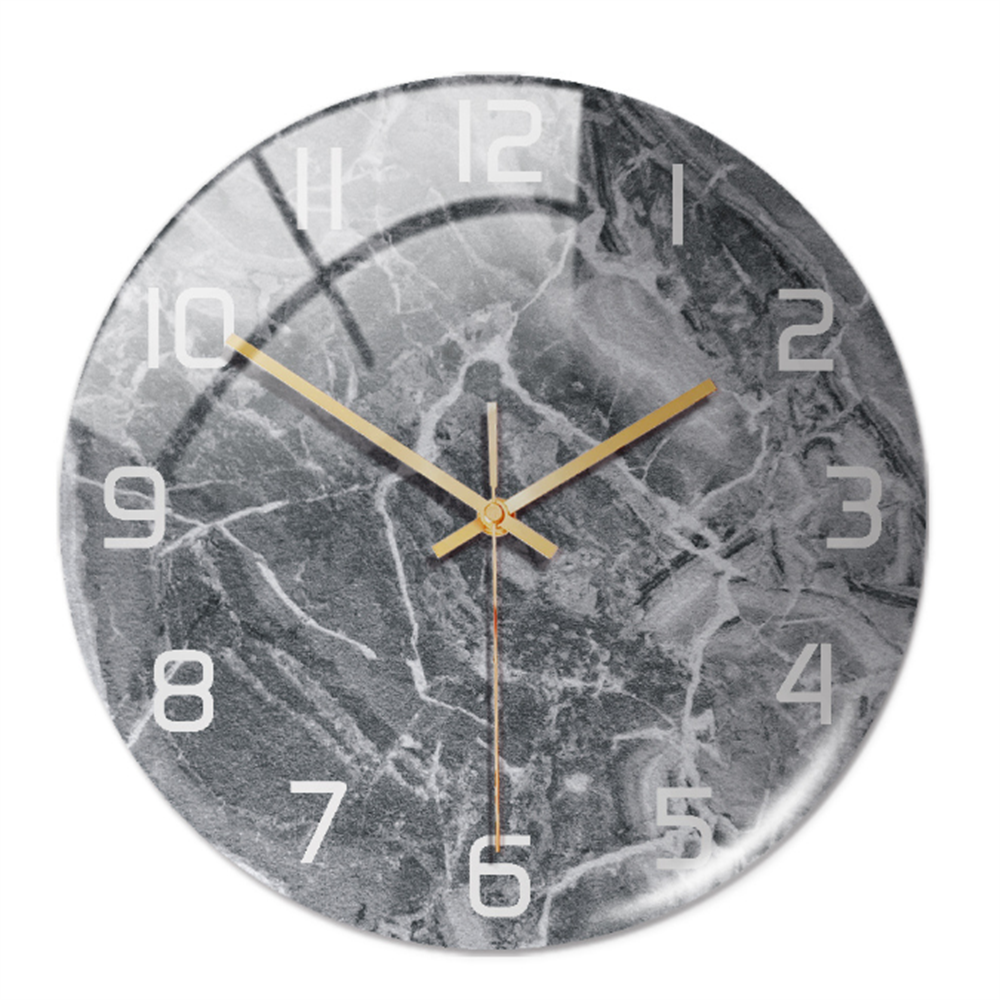 Elegancki zegar ścienny z efektem marmuru – MarbleTime