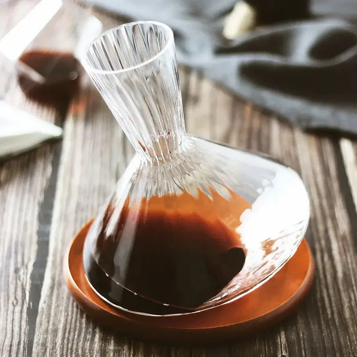 Karafka kryształowa LuxeSwirl | obrotowa szklana karafka 360° do wina, whisky i szampana