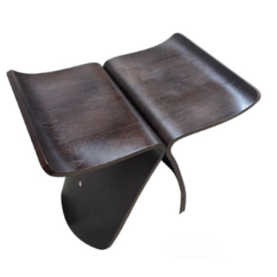 Elegancki stołek motylkowy – ponadczasowy design do salonu i przedpokoju