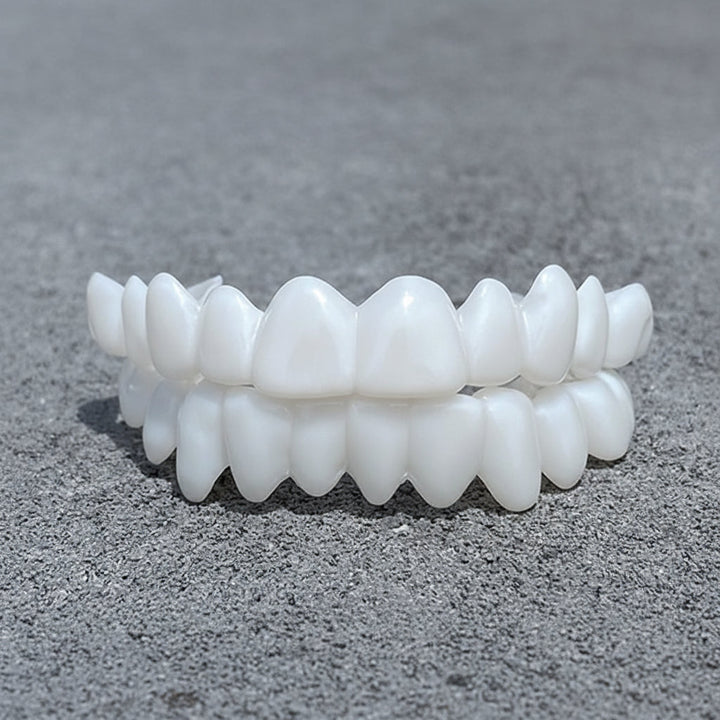 SmileFlex – Personalizowana proteza dentystyczna z soczewkami dentystycznymi