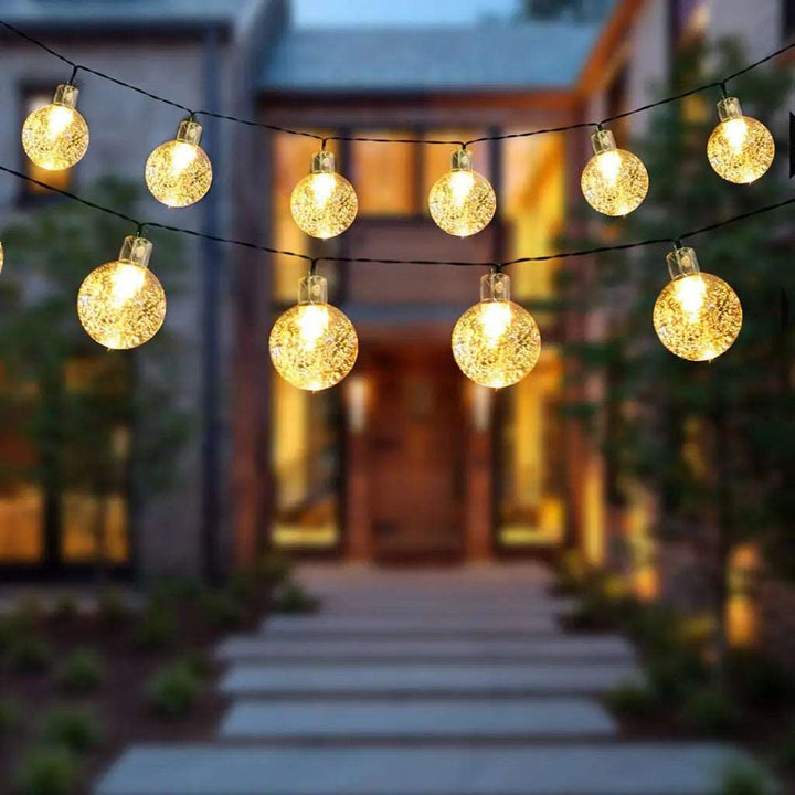 Dekoracyjne lampki ogrodowe LumiSphere | Energooszczędne lampki LED do ogrodu i patio