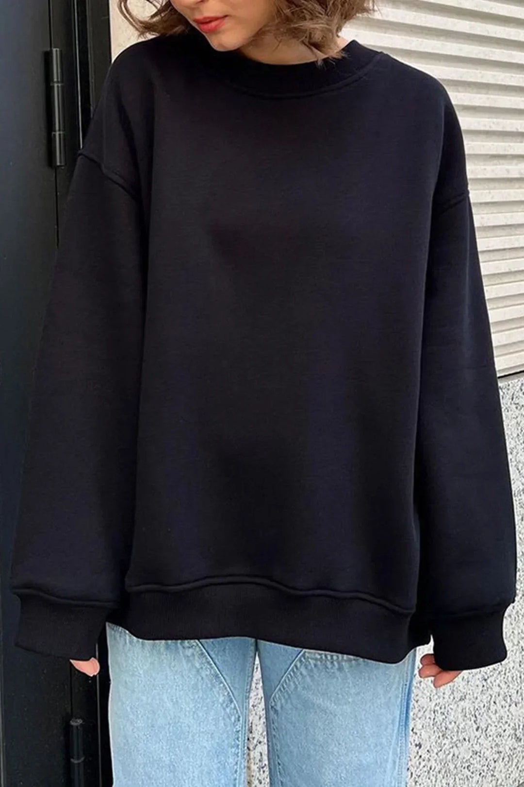 Damska bluza oversize – bawełna, casualowa z okrągłym dekoltem na wygodne codzienne stylizacje