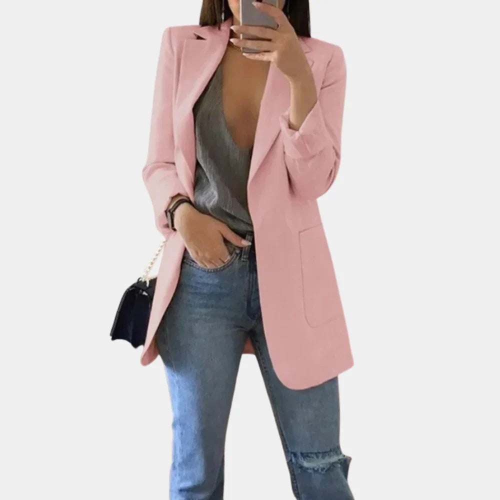 Długi Slim Fit Blazer dla Kobiet – Ponadczasowa Elegancja Spotyka Nowoczesne Krawiectwo